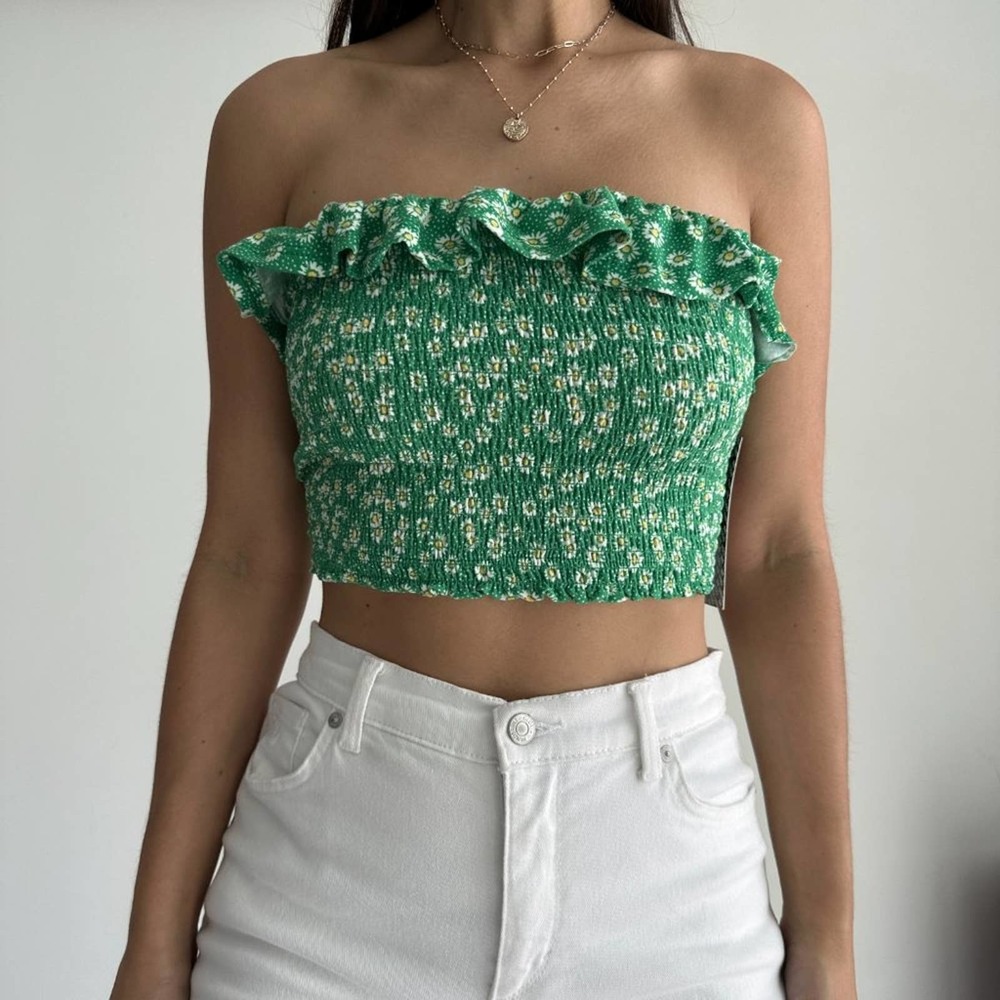 NWT Almost Famous green ditsy floral bandeau crop top